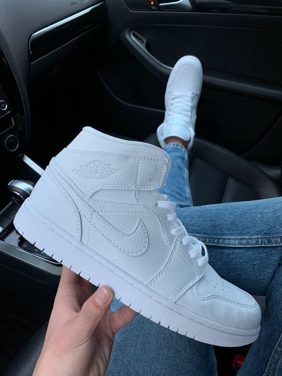 Женские кроссовки Nike Air Jordan Retro 1 White / Найк Аир Джордан Ретро 1 Белые 41, Белый
Женские кроссовки Nike Air Jordan Retro 1 White / Найк Аир Джордан Ретро 1 Белые 41, Белый