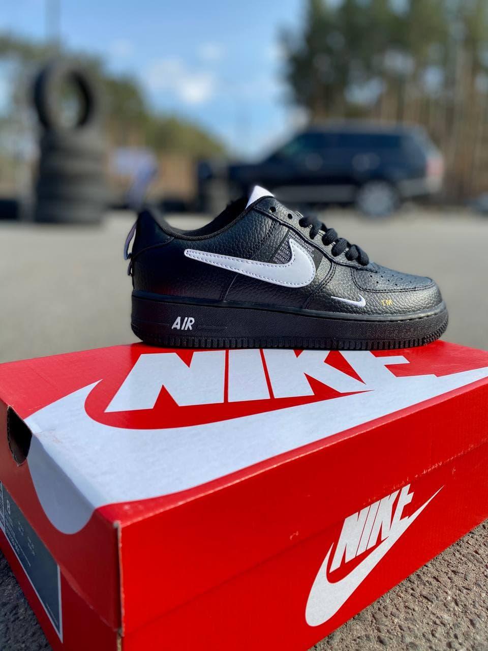 Мужские кроссовки Nike Air Force 1 07 Lv8 Ultra Black / Найк Аир Форс 1 07 Лв8 Ультра Черные 44, Черный
Мужские кроссовки Nike Air Force 1 07 Lv8 Ultra Black / Найк Аир Форс 1 07 Лв8 Ультра Черные 44, Черный