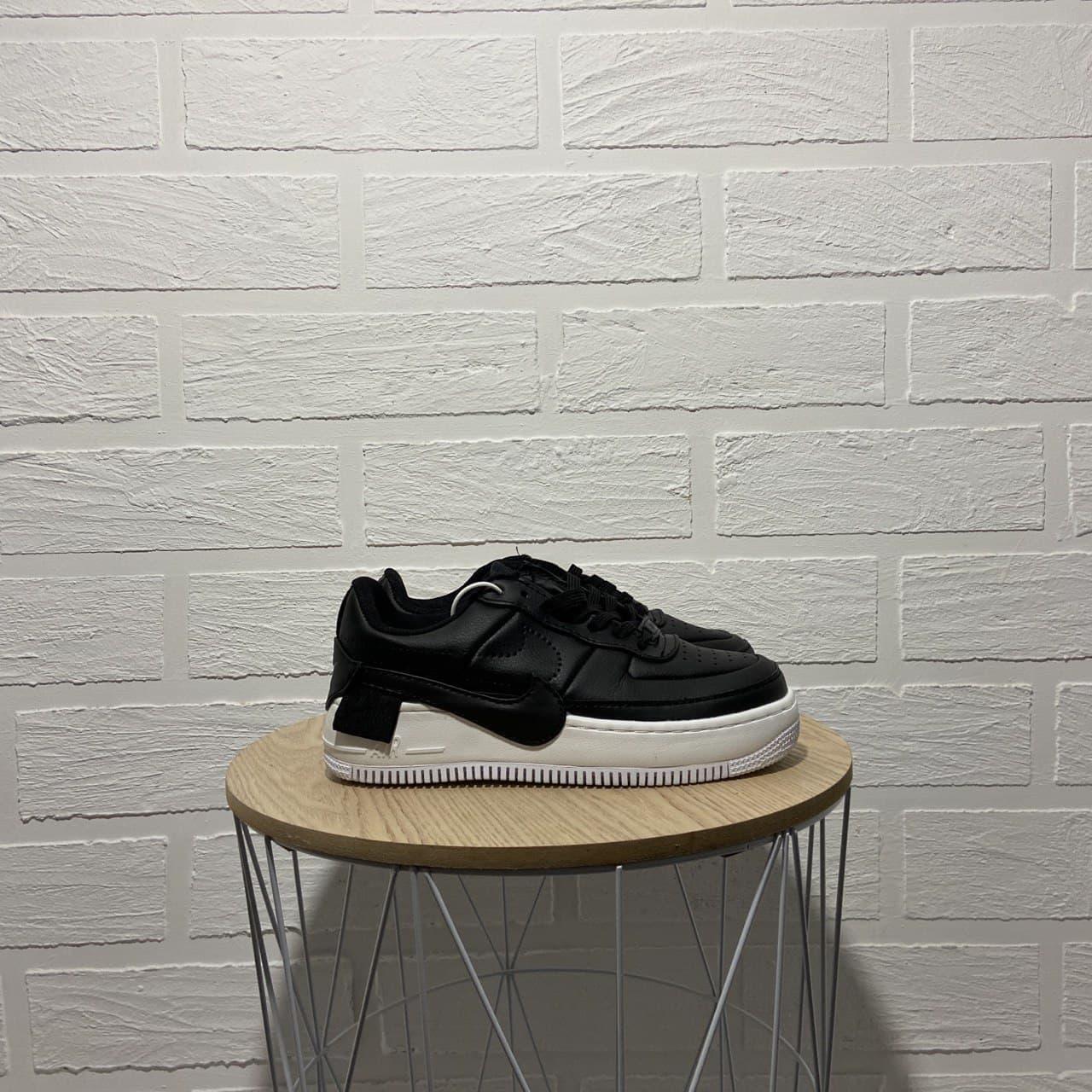 Женские Кроссовки Nike Air Force 1 Low Jester Black / Найк Аир Форс 1 Лоу Джестер Черные 38, Черный
Женские Кроссовки Nike Air Force 1 Low Jester Black / Найк Аир Форс 1 Лоу Джестер Черные 38, Черный