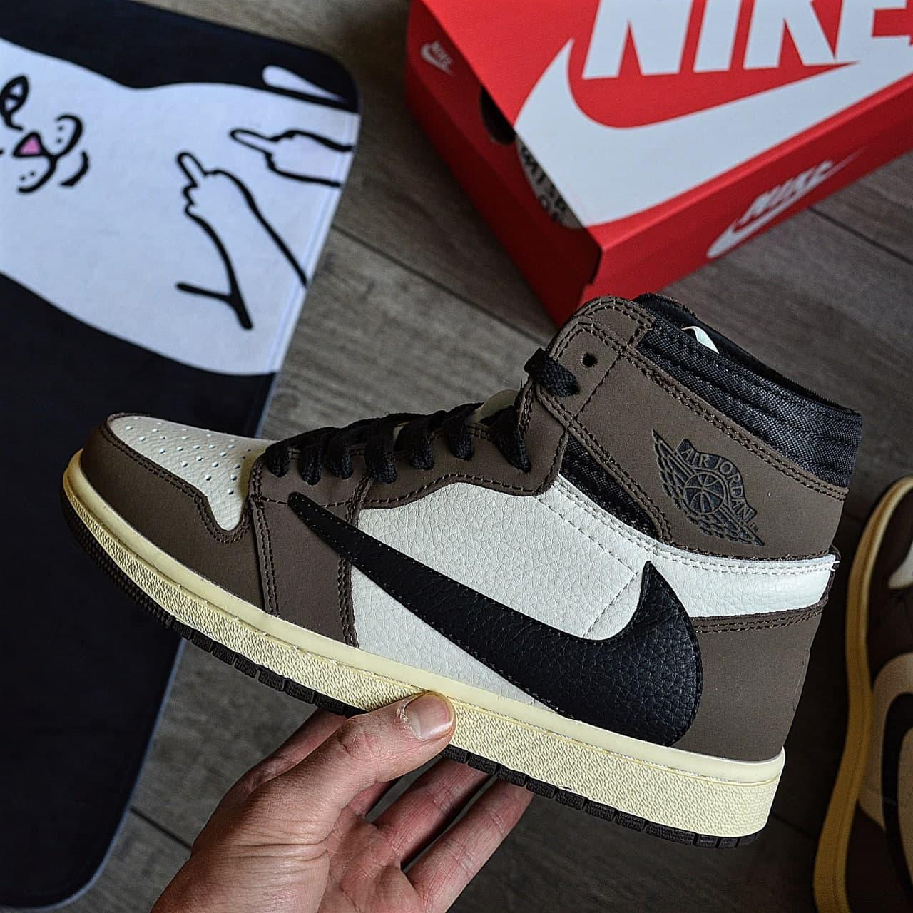 Женские кроссовки Nike Air Jordan 1 Retro High x Travis Scott / Найк Аир Джордан 1 Ретро Высокие Трэвис Скотт 40, Коричневый
Женские кроссовки Nike Air Jordan 1 Retro High x Travis Scott / Найк Аир Джордан 1 Ретро Высокие Трэвис Скотт 40, Коричневый