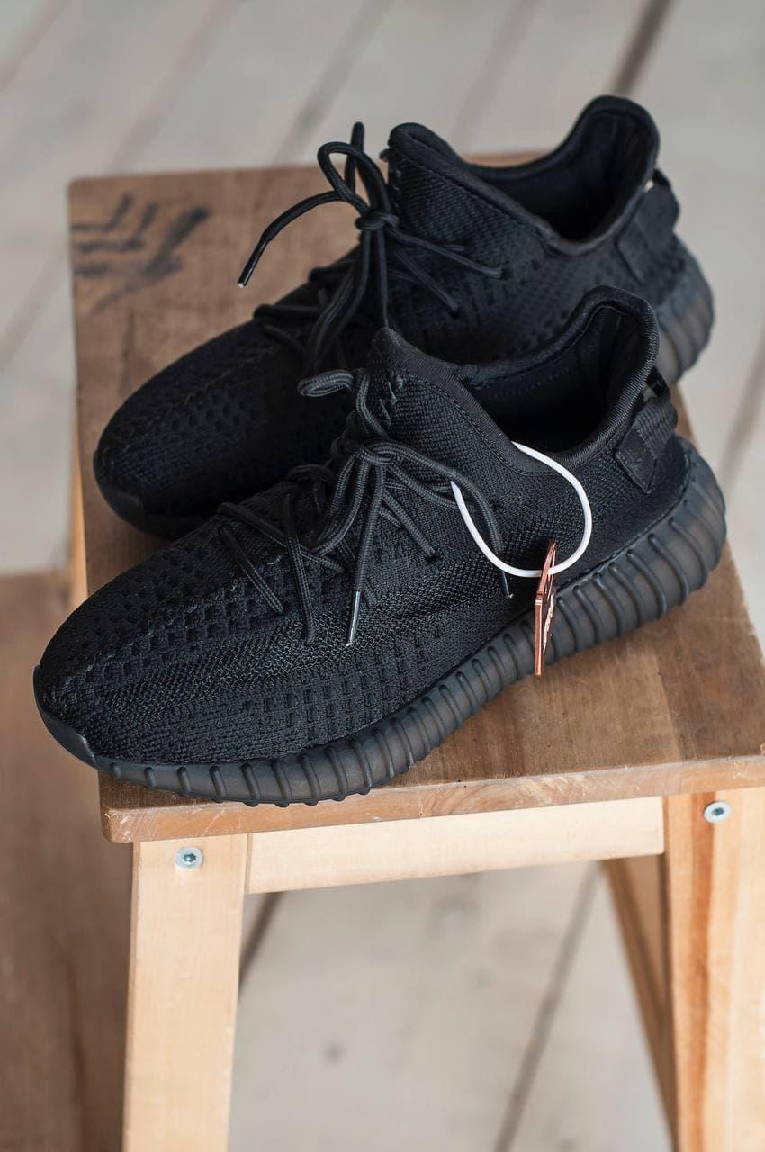 Женские кроссовки Adidas Yeezy Boost 350 v2 Black / Адидас Изи Буст 350 в2 Черные 40, Черный
Женские кроссовки Adidas Yeezy Boost 350 v2 Black / Адидас Изи Буст 350 в2 Черные 40, Черный