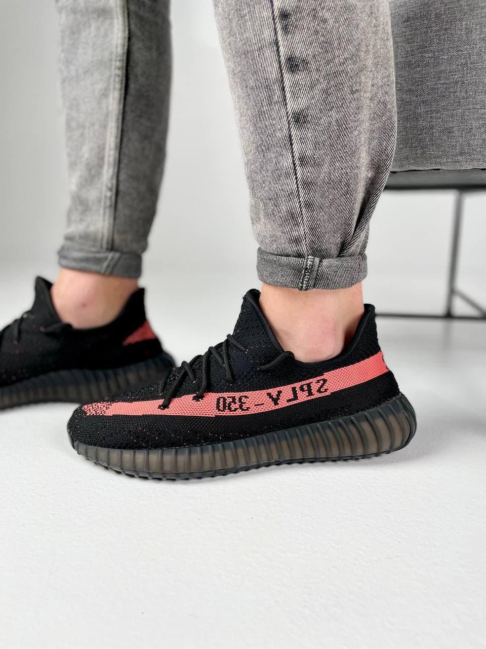 Мужские кроссовки Adidas Yeezy Boost 350 v2 Black / Адидас Изи Буст 350 в2 Черные 45, Черный
Мужские кроссовки Adidas Yeezy Boost 350 v2 Black / Адидас Изи Буст 350 в2 Черные 45, Черный