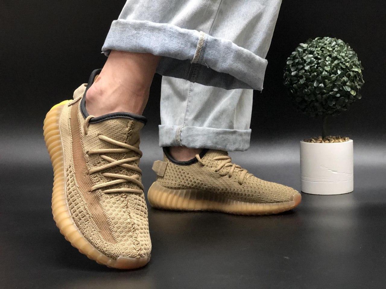 Мужские кроссовки Adidas Yeezy Boost 350 V2 Earth / Адидас Изи Буст 350 в2 Песочные 44, Песочный
Мужские кроссовки Adidas Yeezy Boost 350 V2 Earth / Адидас Изи Буст 350 в2 Песочные 44, Песочный
