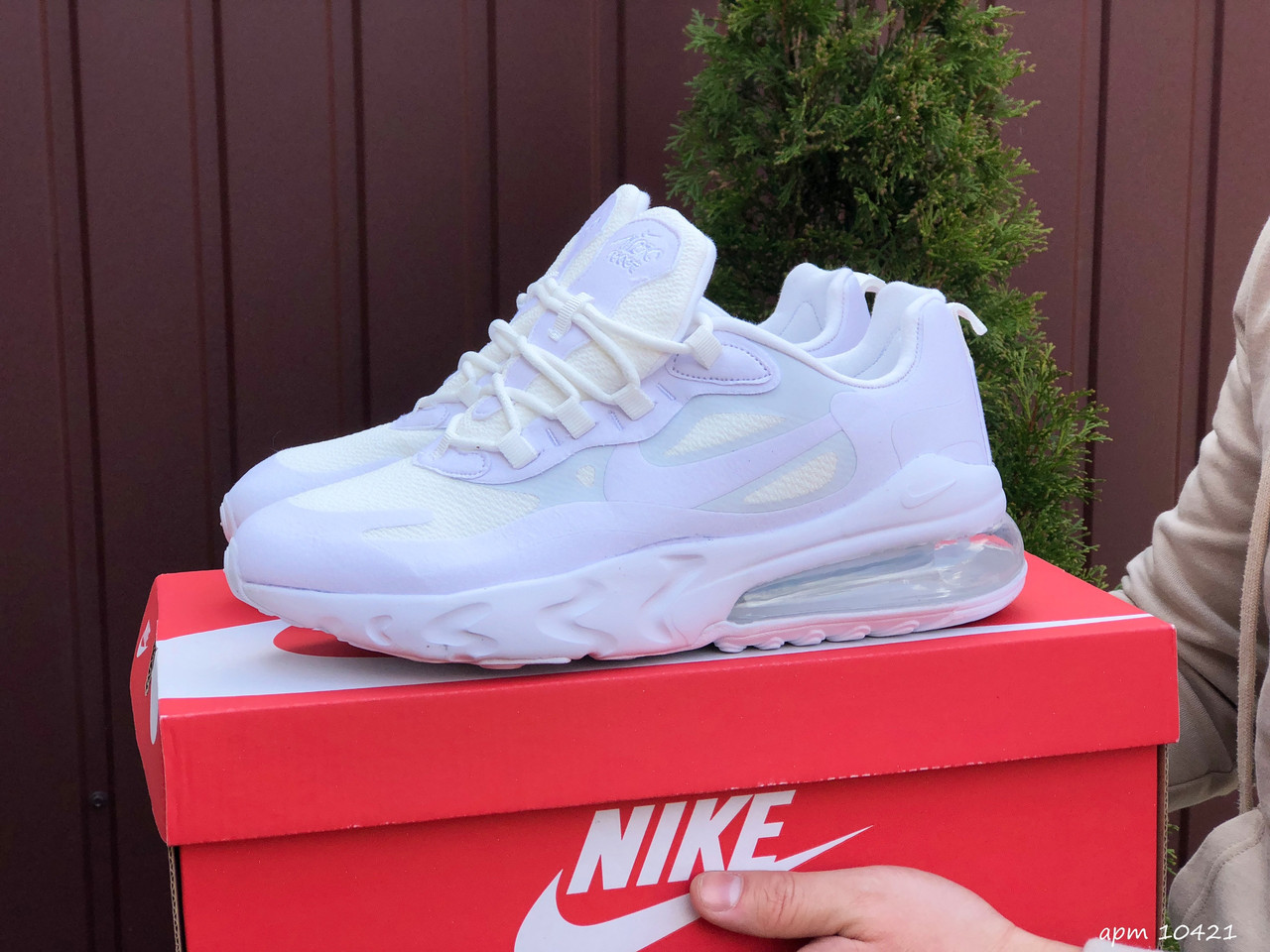 Кроссовки мужские Nike Air Max 270 React белые, Найк Аир Макс 270 Реакт, текстильные, код SD-10421 Да, 43, Белый
Кроссовки мужские Nike Air Max 270 React белые, Найк Аир Макс 270 Реакт, текстильные, код SD-10421 Да, 43, Белый