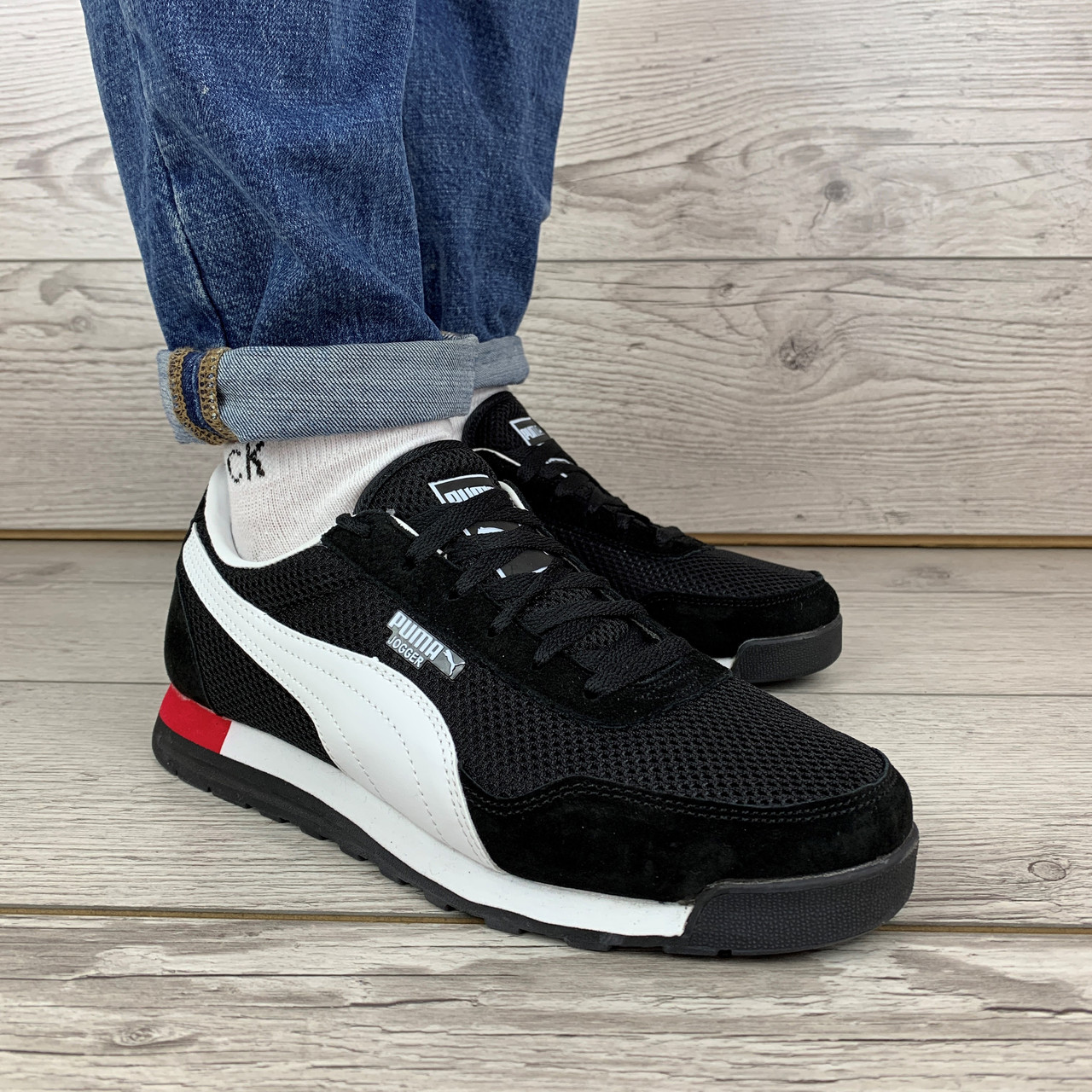 Мужские кроссовки Puma Jogger демисезонные чёрные кросовки с белой подошвой пума джугер на шнурках 45, Черно-белый
Мужские кроссовки Puma Jogger демисезонные чёрные кросовки с белой подошвой пума джугер на шнурках 45, Черно-белый