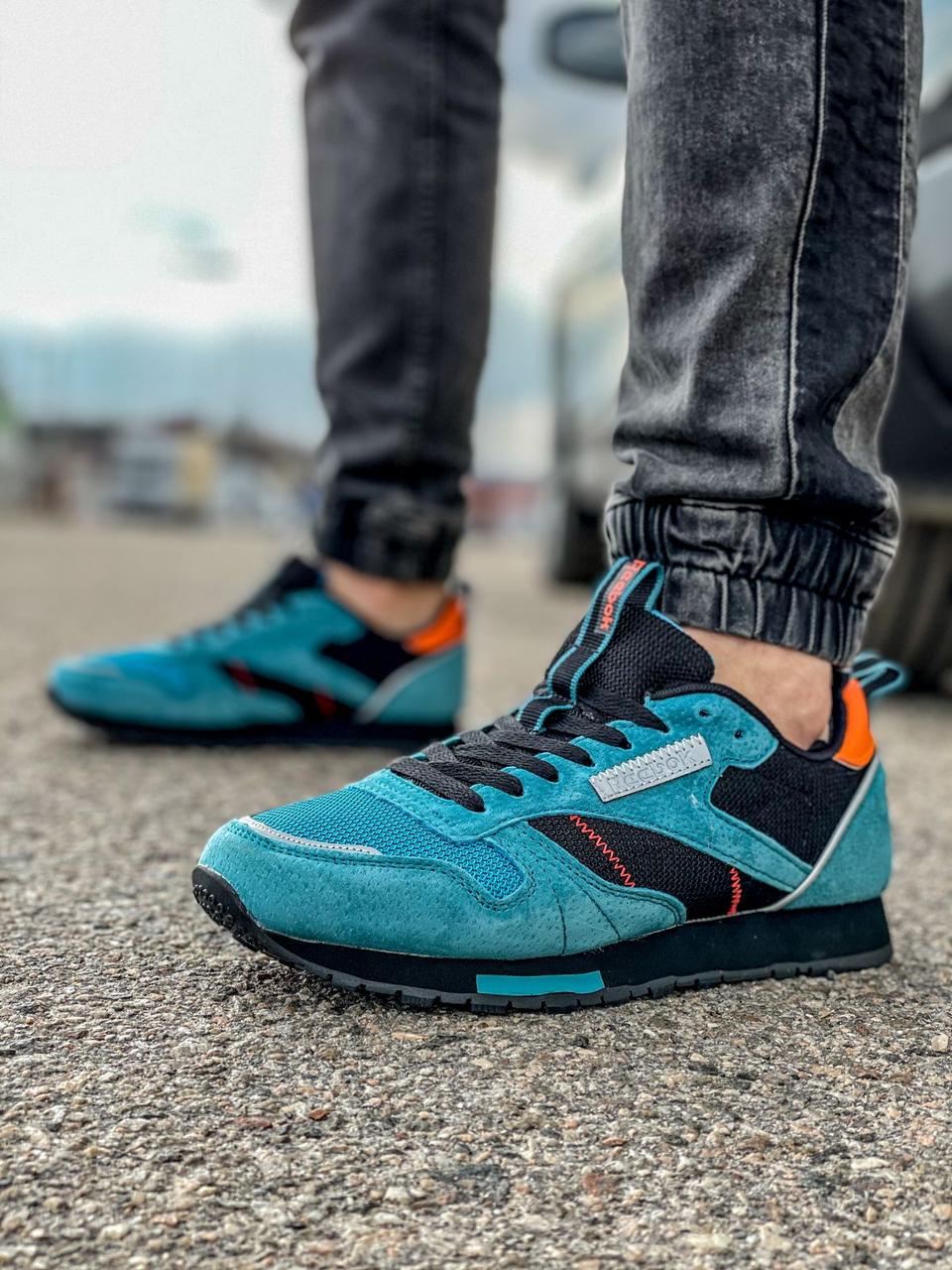 Мужские кроссовки Reebok бирюзовые, Рибок, натуральная замша, прошиты, Код DO-18371 42, Бирюзовый
Мужские кроссовки Reebok бирюзовые, Рибок, натуральная замша, прошиты, Код DO-18371 42, Бирюзовый