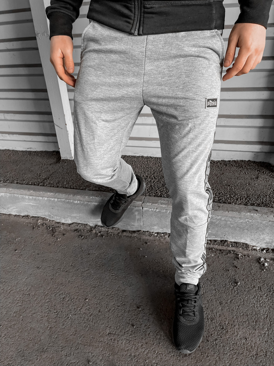 Штаны Спортивные мужские Puma (пума) с рефлективом Liner серые Осенние | Весенние | Летние, Серый
Штаны Спортивные мужские Puma (пума) с рефлективом Liner серые Осенние | Весенние | Летние, Серый