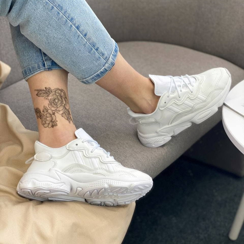 Мужские рефлективные кроссовки Adidas Ozweego Adiprene White / Адидас Озвиго Белые 43, Белый
Мужские рефлективные кроссовки Adidas Ozweego Adiprene White / Адидас Озвиго Белые 43, Белый