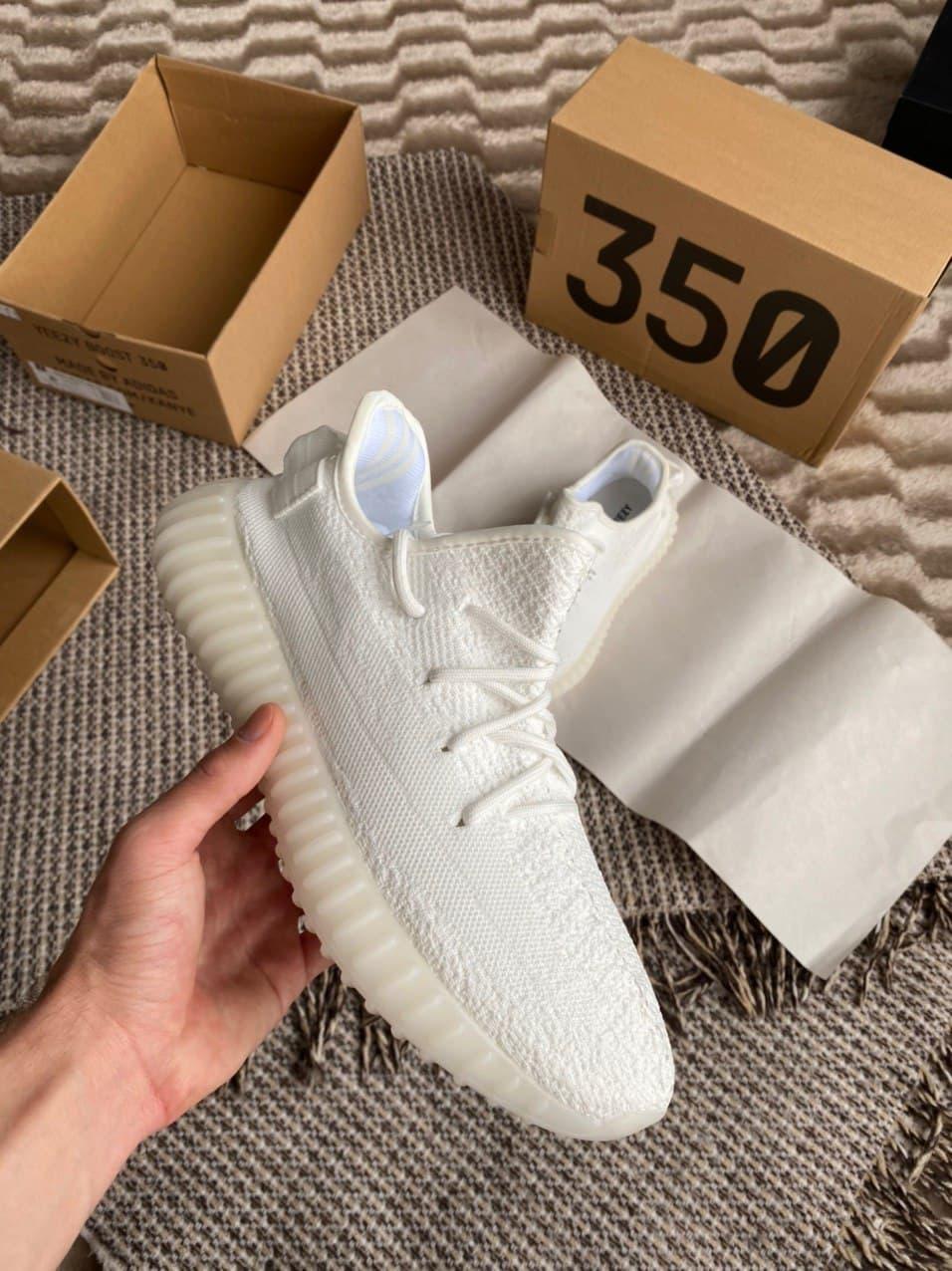 Мужские кроссовки Adidas Yeezy Boost 350 v2 White / Адидас Изи Буст 350 в2 Белые 42, Белый
Мужские кроссовки Adidas Yeezy Boost 350 v2 White / Адидас Изи Буст 350 в2 Белые 42, Белый
