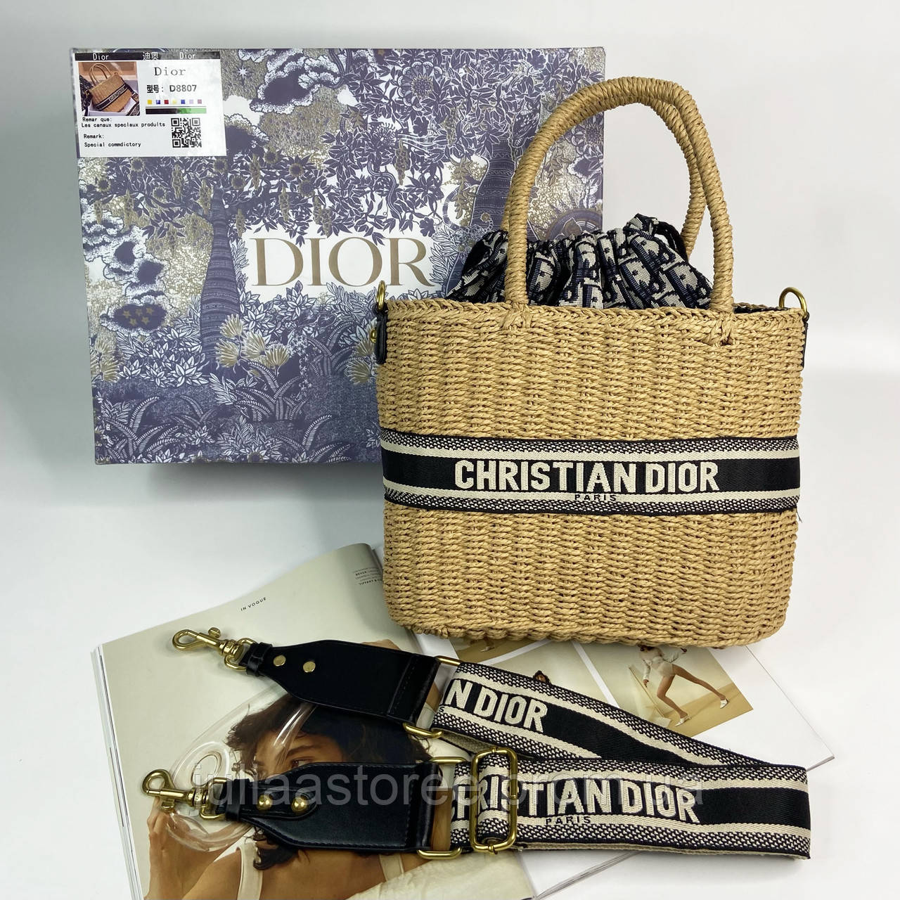Женская плетенная соломенная сумка корзина на и через плечо Dior Wicker Basket Bag Диор реплика, Коричневый
Женская плетенная соломенная сумка корзина на и через плечо Dior Wicker Basket Bag Диор реплика, Коричневый