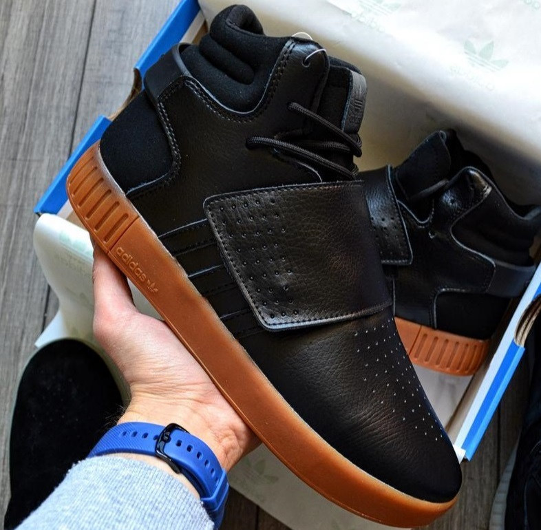 Мужские кроссовки в стиле Adidas Адидас Tubular Invader Strap, кожа, черные 45 (29 см), Черный
Мужские кроссовки в стиле Adidas Адидас Tubular Invader Strap, кожа, черные 45 (29 см), Черный