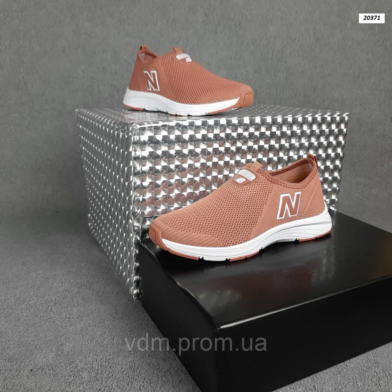 Кроссовки женские New Balance в стиле Нью Баланс, текстиль код OD-20371. Пудра 39, Розовый
Кроссовки женские New Balance в стиле Нью Баланс, текстиль код OD-20371. Пудра 39, Розовый