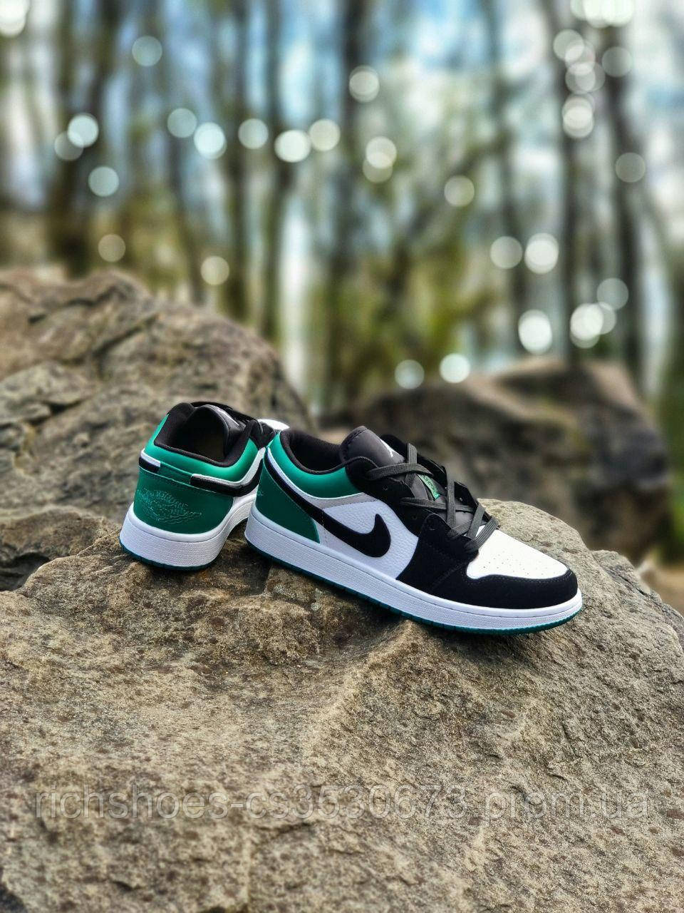 Air Jordan 1 Low Green/White/Black (Топ якість) Чоловічі Кросівки, Чоловіче взуття 40 (25см)
Air Jordan 1 Low Green/White/Black (Топ якість) Чоловічі Кросівки, Чоловіче взуття 40 (25см)