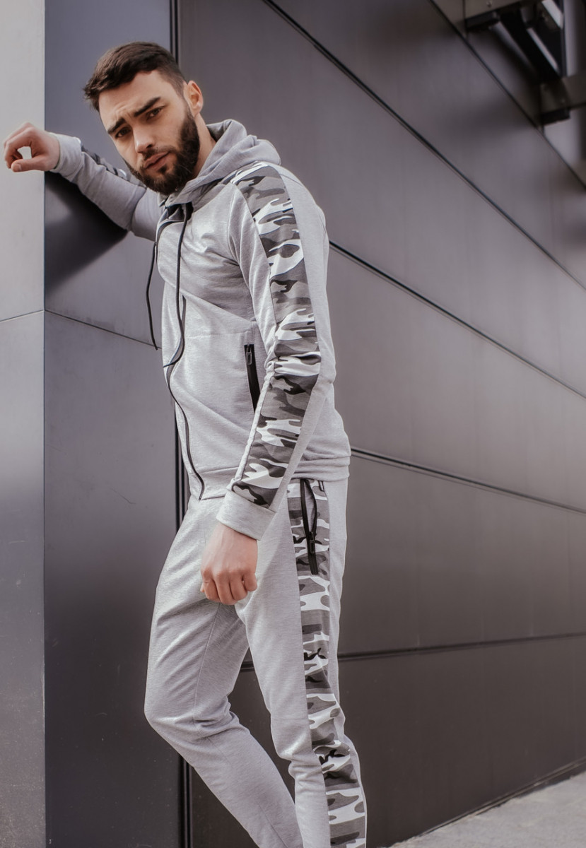 Спортивный мужской костюм Dazzle Intruder серый камуфляж (Кофта толстовка штаны), См.фотографии
Спортивный мужской костюм Dazzle Intruder серый камуфляж (Кофта толстовка штаны), См.фотографии