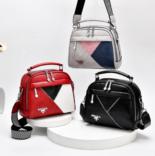 Качественная женская сумочка Prada. Женская мини сумка маленькая разноцветная., Черный
Качественная женская сумочка Prada. Женская мини сумка маленькая разноцветная., Черный