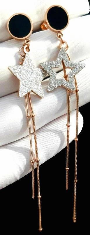Серьги-гвоздики Stainless Steel /Сталь. Цвет: позолота КО. Длина серьги: 10 см. Ширина: 18 мм.
Серьги-гвоздики Stainless Steel /Сталь. Цвет: позолота КО. Длина серьги: 10 см. Ширина: 18 мм.
