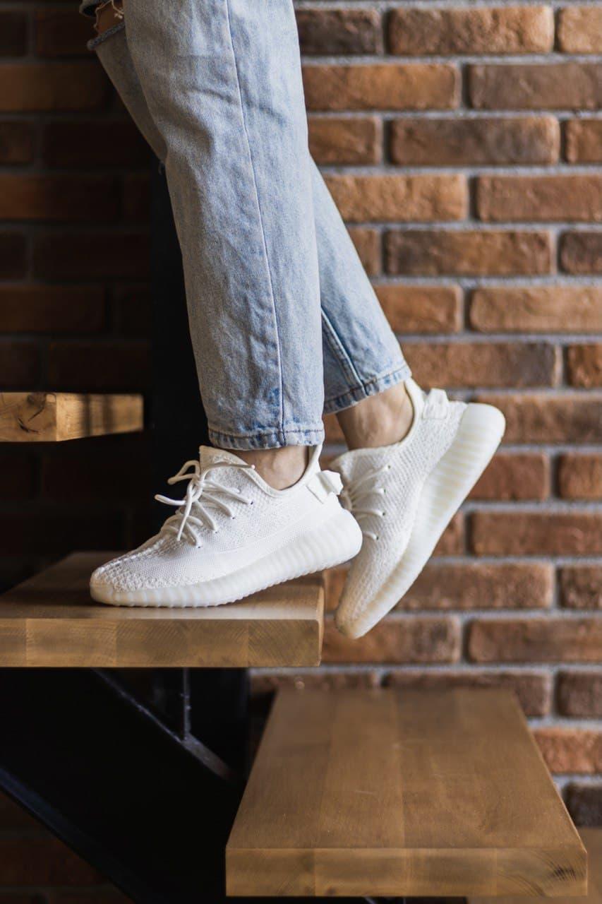 Мужские кроссовки Adidas Yeezy Boost 350 v2 White / Адидас Изи Буст 350 в2 Белые 42, Белый
Мужские кроссовки Adidas Yeezy Boost 350 v2 White / Адидас Изи Буст 350 в2 Белые 42, Белый