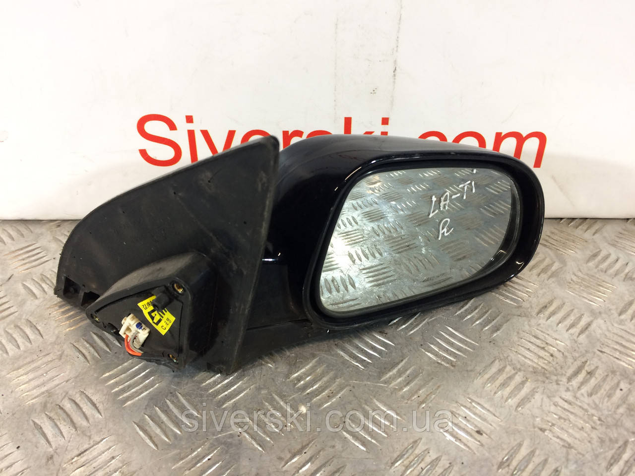 Зеркало наружное правое електрическое Chevrolet Lacetti, Nubira, Daewoo Nubira J200
Зеркало наружное правое електрическое Chevrolet Lacetti, Nubira, Daewoo Nubira J200