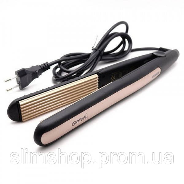 Плойка для прикорневого гофре с турмалиновым покрытыем GEMEI PROFESSIONAL GM-2955 Original
Плойка для прикорневого гофре с турмалиновым покрытыем GEMEI PROFESSIONAL GM-2955 Original