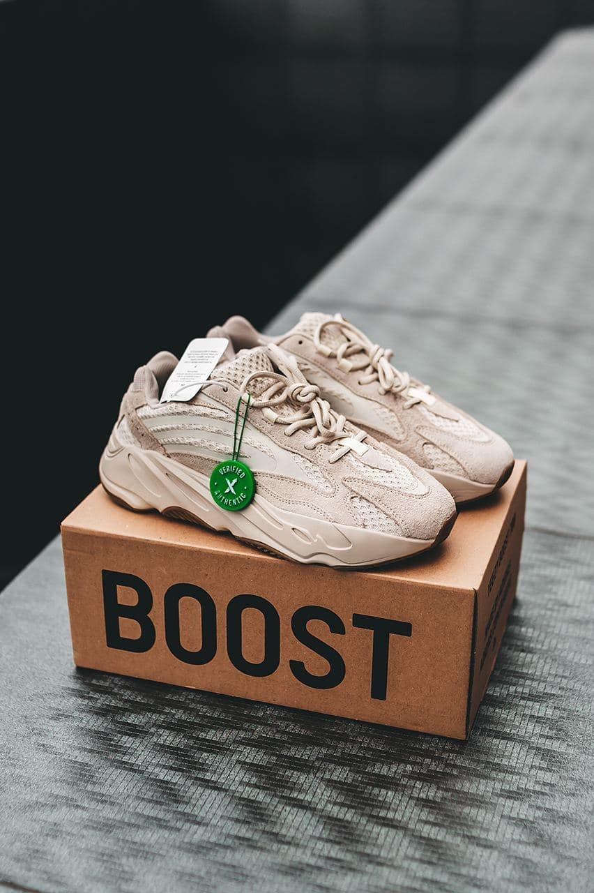Женские кроссовки Adidas Yeezy Boost 700 Analog / Адидас Изи Буст 700 Бежевые 37, Бежевый
Женские кроссовки Adidas Yeezy Boost 700 Analog / Адидас Изи Буст 700 Бежевые 37, Бежевый