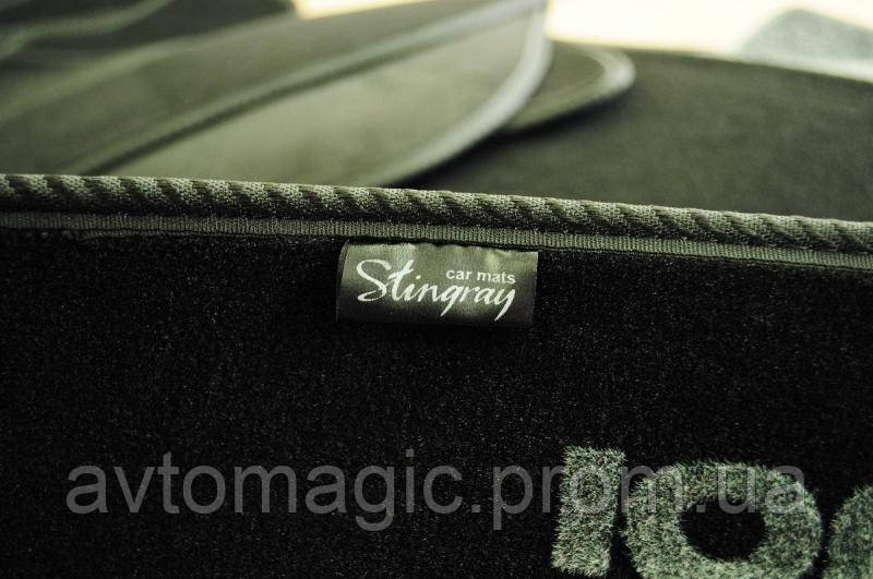 Автоковрики Stingray Mercedes Mercedes Benz Sprinter (W901-905) (1+2) 1995-2006 5 шт (41112283)
Автоковрики Stingray Mercedes Mercedes Benz Sprinter (W901-905) (1+2) 1995-2006 5 шт (41112283)