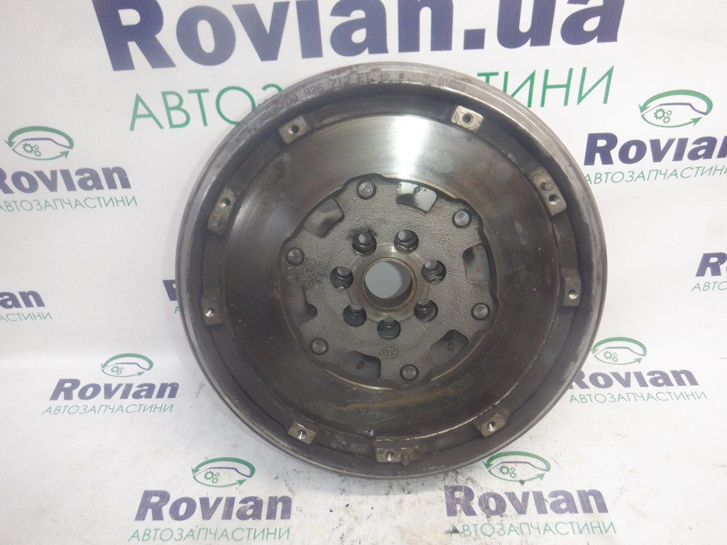 Б/У Маховик (1,5 dci 8V) Renault FLUENCE 2009-2012 (Рено Флюенс), 8200926712 (БУ-207578)
Б/У Маховик (1,5 dci 8V) Renault FLUENCE 2009-2012 (Рено Флюенс), 8200926712 (БУ-207578)
