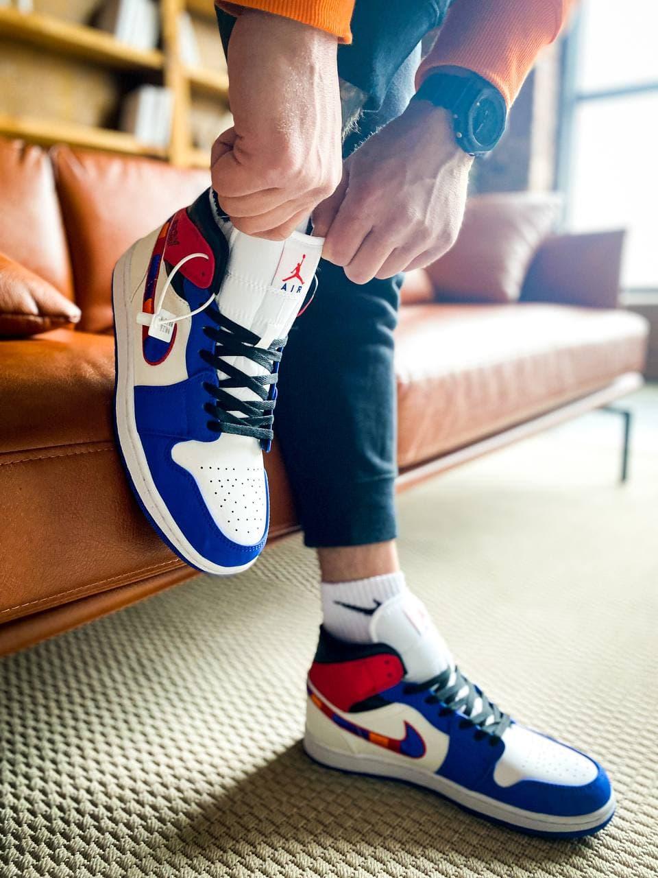 Мужские кроссовки Nike Air Jordan 1 Mid Multi-color Swoosh найк ейр джордан 42, Синий с красным
Мужские кроссовки Nike Air Jordan 1 Mid Multi-color Swoosh найк ейр джордан 42, Синий с красным