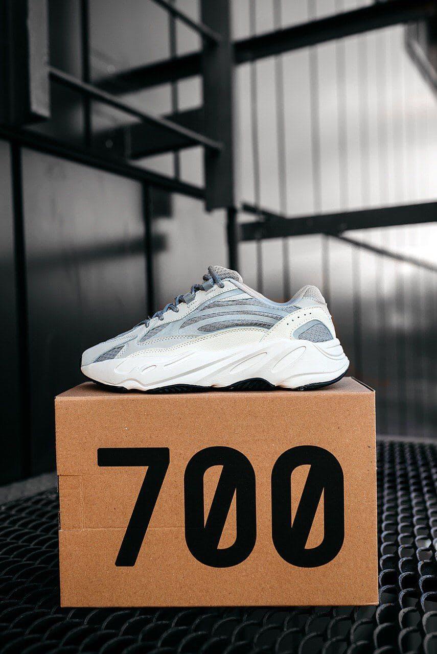 Женские кроссовки Adidas Yeezy Boost 700 V2 Static Grey / Адидас Изи Буст 700 В2 Серые 41, Серый
Женские кроссовки Adidas Yeezy Boost 700 V2 Static Grey / Адидас Изи Буст 700 В2 Серые 41, Серый