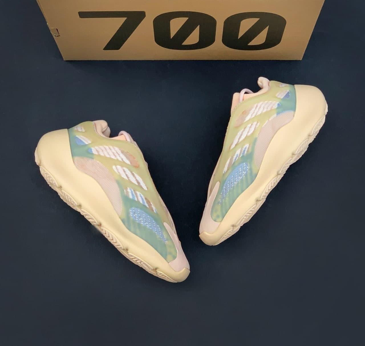 Женские кроссовки Adidas Yeezy Boost 700 v3 Peach / Адидас Изи Буст 700 в3 Персиковые 37, Персиковый
Женские кроссовки Adidas Yeezy Boost 700 v3 Peach / Адидас Изи Буст 700 в3 Персиковые 37, Персиковый