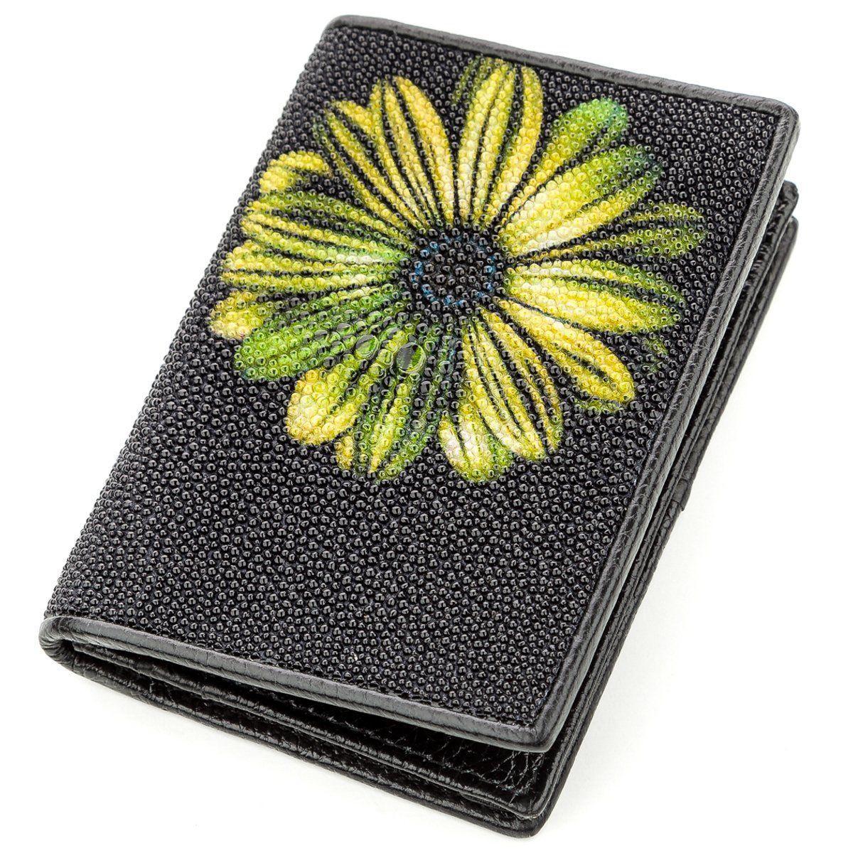 Кредитница Ekzotic Leather из натуральной кожи морского ската Черная (stc 06), Черный
Кредитница Ekzotic Leather из натуральной кожи морского ската Черная (stc 06), Черный