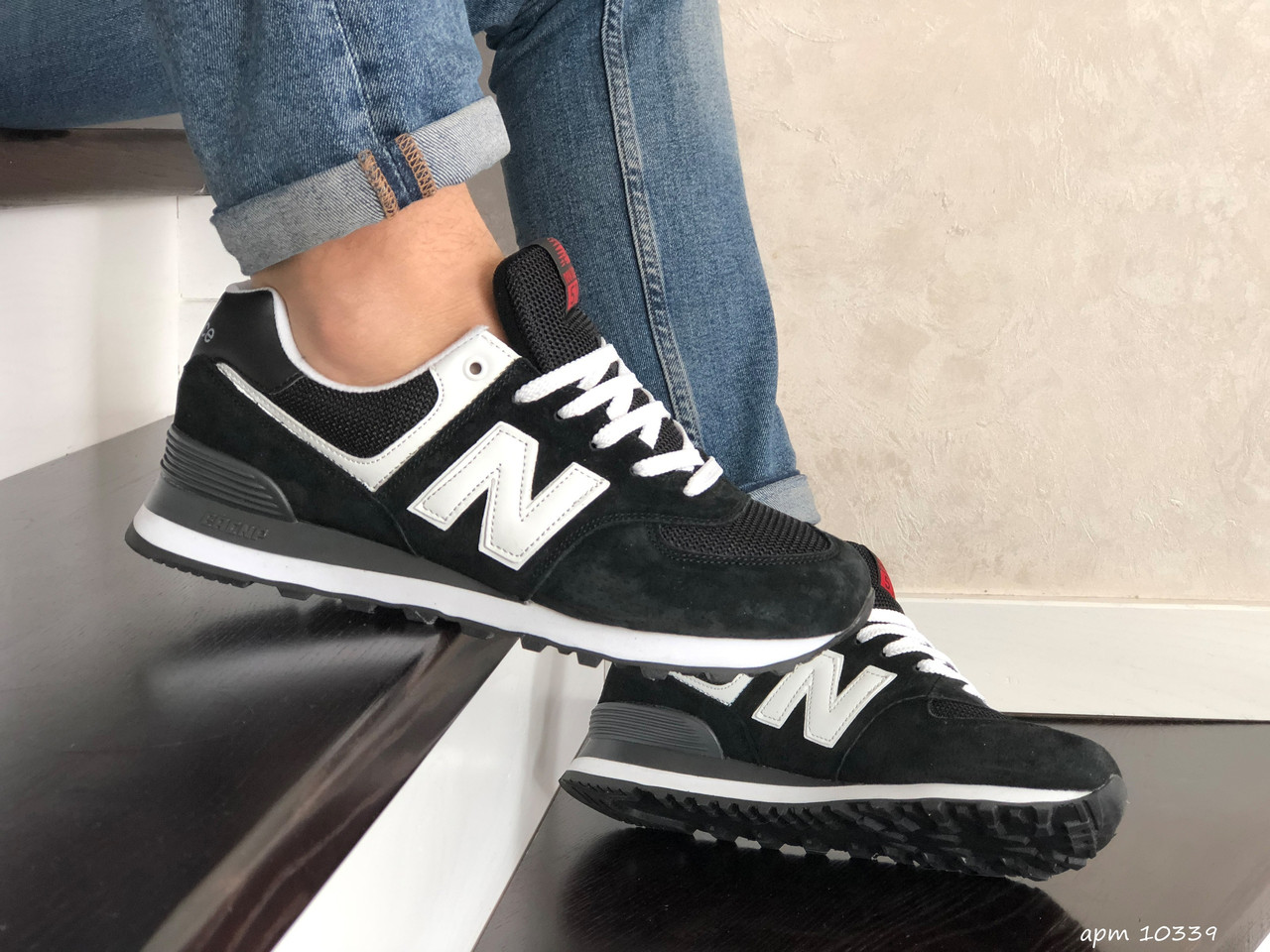 Мужские кроссовки в стиле New Balance Нью Беланс 574, черные с белым. 45 (28,8 см), Черный
Мужские кроссовки в стиле New Balance Нью Беланс 574, черные с белым. 45 (28,8 см), Черный