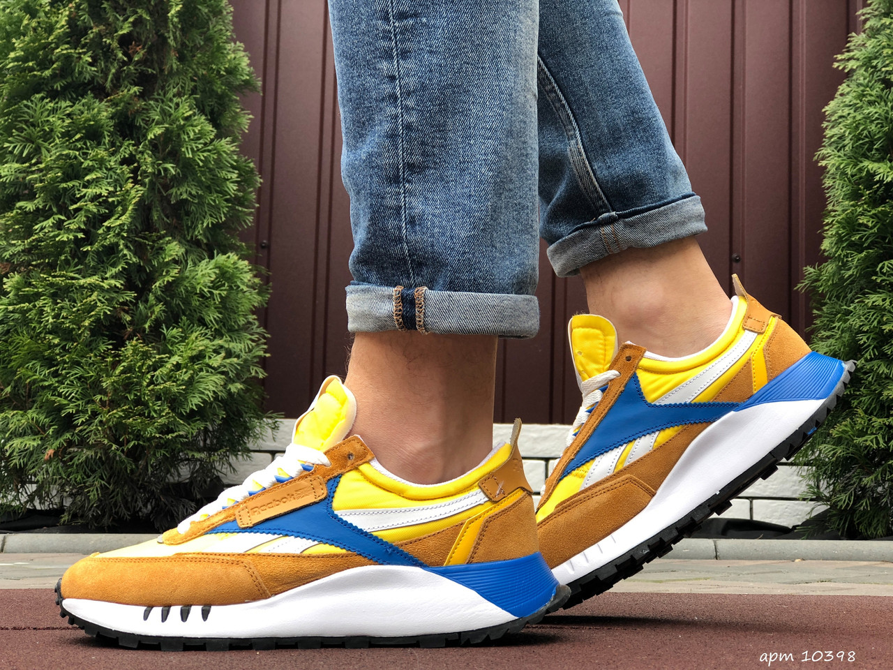 Мужские кроссовки в стиле Reebok Рибок, желтые с синим и коричневым. 41 (26,3 см), Желтый
Мужские кроссовки в стиле Reebok Рибок, желтые с синим и коричневым. 41 (26,3 см), Желтый