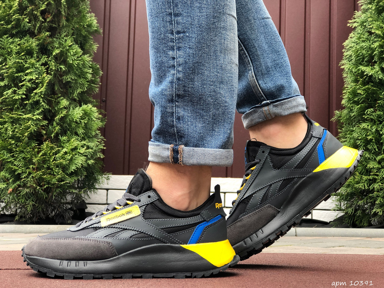 Мужские кроссовки в стиле Reebok Рибок, черные с серым и желтым. 46 (29 см), Черный
Мужские кроссовки в стиле Reebok Рибок, черные с серым и желтым. 46 (29 см), Черный
