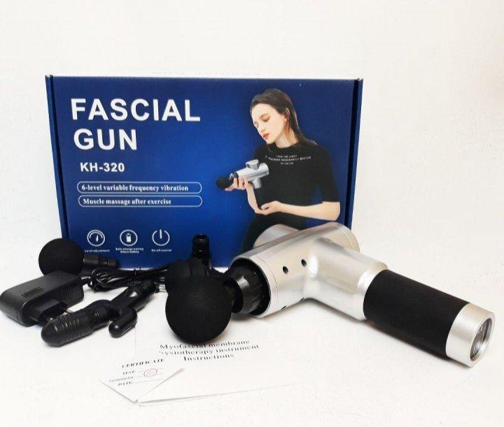 Массажер аккумуляторный для тела мышечный портативный ручной 6 насадок Fascial Gun KH-320 Серый
Массажер аккумуляторный для тела мышечный портативный ручной 6 насадок Fascial Gun KH-320 Серый