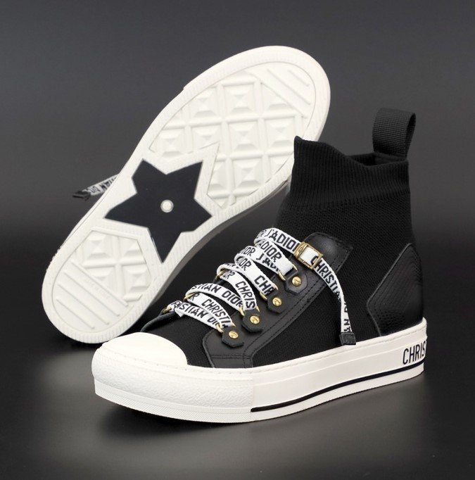 Женские кеды кроссовки Dior Walk'n'Dior Sneakers Black White | Диор; черные/белые; весенние/летние 41, Черно-белый
Женские кеды кроссовки Dior Walk'n'Dior Sneakers Black White | Диор; черные/белые; весенние/летние 41, Черно-белый