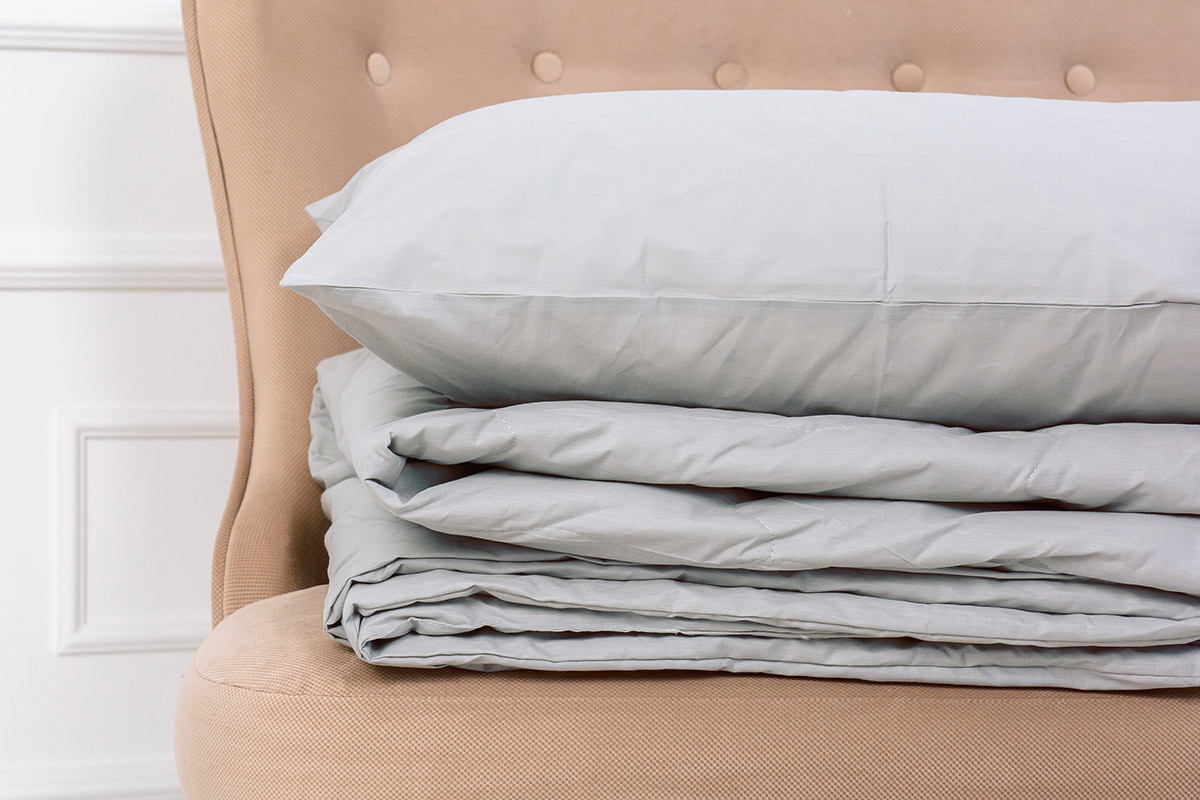Детский летний спальный набор 2619 EcoSilk 16-5703 одеяло и наволочки Light Gray MirSon
Детский летний спальный набор 2619 EcoSilk 16-5703 одеяло и наволочки Light Gray MirSon