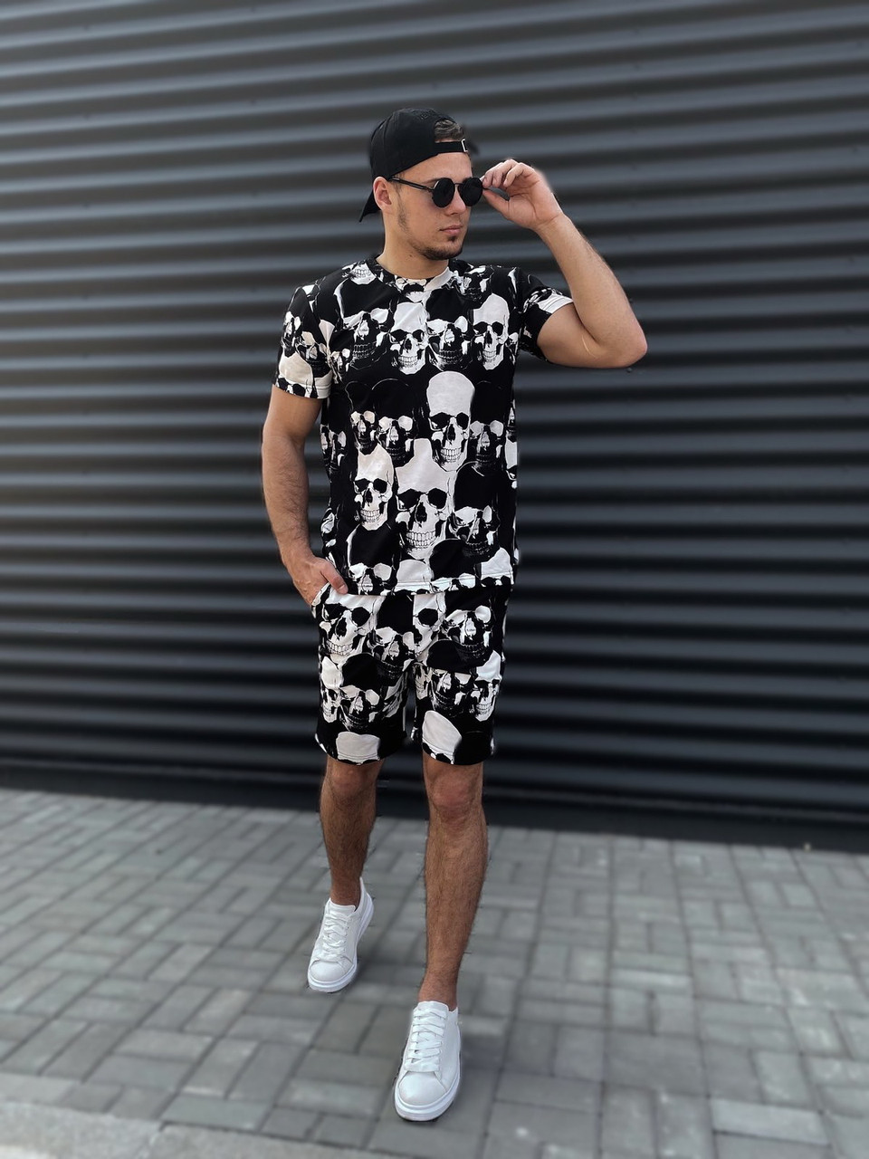 Летний спортивный костюм PHILIPP PLEIN мужской комплект футболка и шорты брендовый копия реплика, Черный
Летний спортивный костюм PHILIPP PLEIN мужской комплект футболка и шорты брендовый копия реплика, Черный