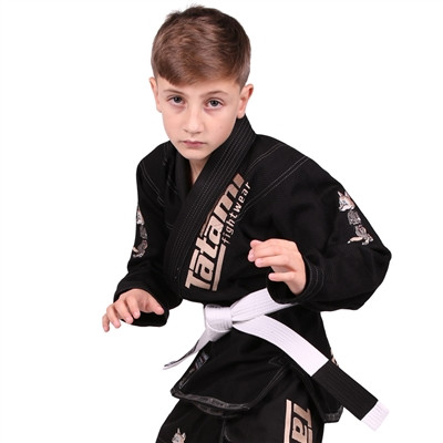 Кимоно детское для бразильского джиу-джитсу TATAMI NEW Meerkatsu Kids Animal Черное M0000, Синий
Кимоно детское для бразильского джиу-джитсу TATAMI NEW Meerkatsu Kids Animal Черное M0000, Синий