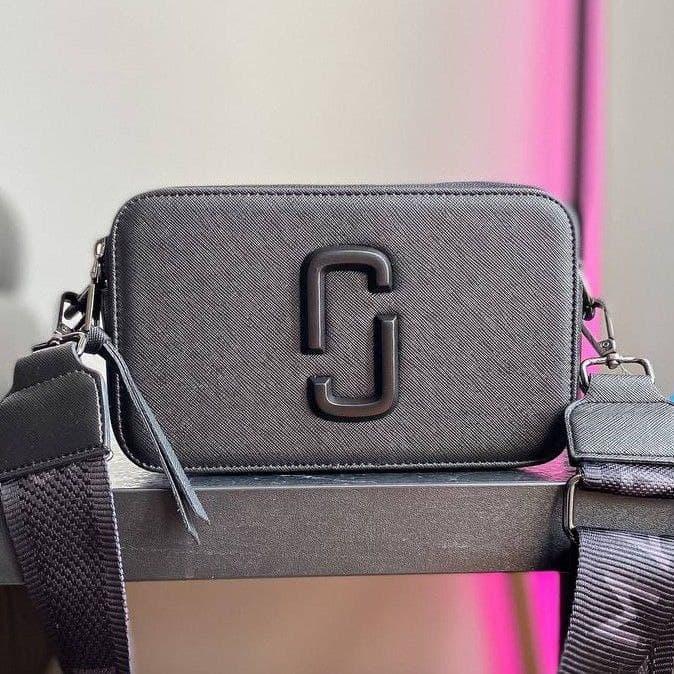 Женская сумка Marc Jacobs Snapshot Black | Клатч кросс боди Марк Джейкобс Снапшот Черный
Женская сумка Marc Jacobs Snapshot Black | Клатч кросс боди Марк Джейкобс Снапшот Черный