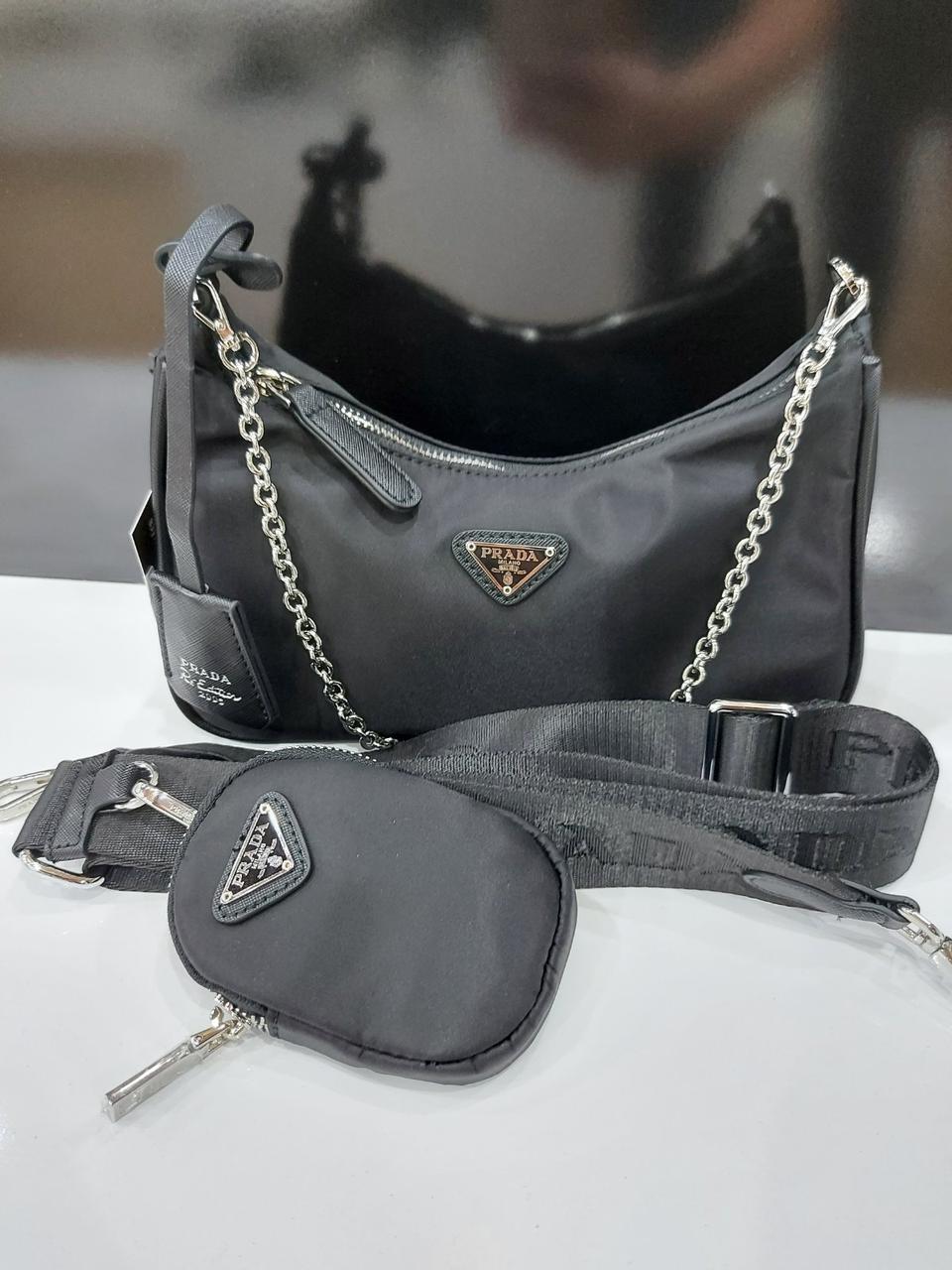 Женская брендовая сумка Prada Прада двойка 2в1 в расцветках, кросс боди, сумка через плечо, сумки двойка, Черный
Женская брендовая сумка Prada Прада двойка 2в1 в расцветках, кросс боди, сумка через плечо, сумки двойка, Черный