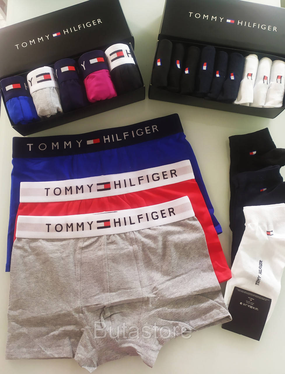 Трусы мужские боксеры TOMMY HILFIGER 5 шт без коробки Боксери труси шорты транки томми хилфигер чоловічі, Разные цвета
Трусы мужские боксеры TOMMY HILFIGER 5 шт без коробки Боксери труси шорты транки томми хилфигер чоловічі, Разные цвета
