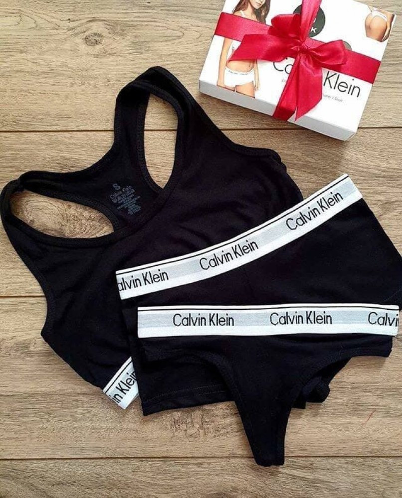 Женский набор нижнего белья Calvin Klein 3в1 (стринги + топ + шорты) кельвин кляйн черный
Женский набор нижнего белья Calvin Klein 3в1 (стринги + топ + шорты) кельвин кляйн черный