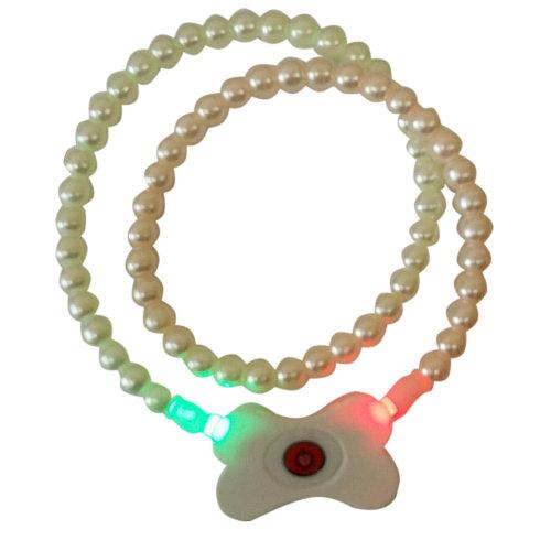 Светящийся ошейник для собак и кошек в виде жемчужин Pet's simulated pearl gleamy necklage, Белый
Светящийся ошейник для собак и кошек в виде жемчужин Pet's simulated pearl gleamy necklage, Белый