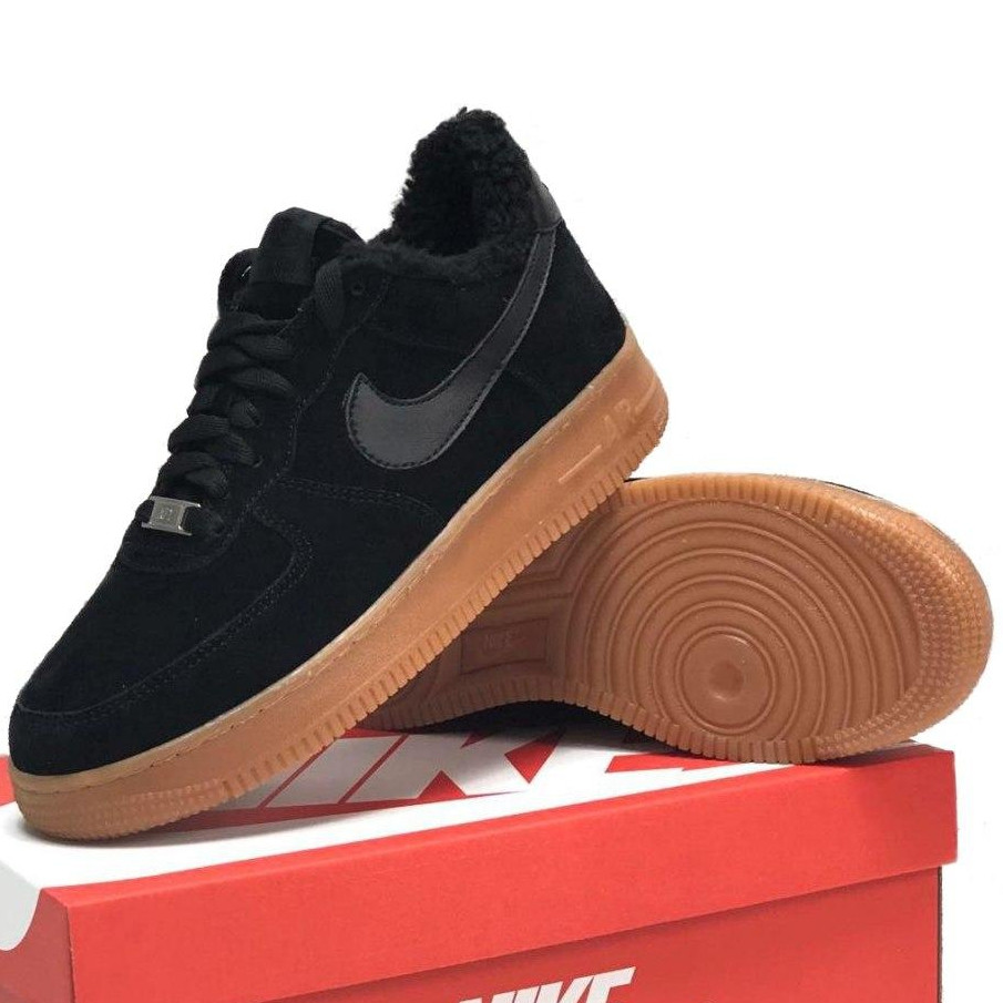 Женские зимние кроссовки Nike Air Force 1 Low, натуральная замша, (с мехом), черный, Китай
Женские зимние кроссовки Nike Air Force 1 Low, натуральная замша, (с мехом), черный, Китай
