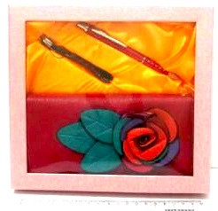 Набор подарочный "Цветок" ручка , кошелёк, ремешок