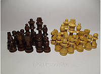 Комплект деревянных фигур для игры в шахматы