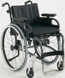 Кресло-коляска облегченная XLT Swing Invacare