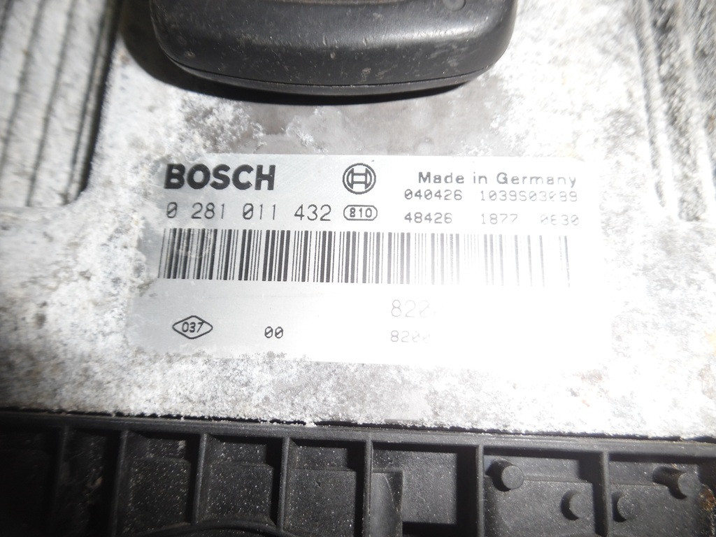 Б/У ЭБУ (комплект) (2,5 V dci 16V) Renault MASTER 2 2003-2010 (Рено Мастер 2), 8200311550 (БУ-115622)
Б/У ЭБУ (комплект) (2,5 V dci 16V) Renault MASTER 2 2003-2010 (Рено Мастер 2), 8200311550 (БУ-115622)
