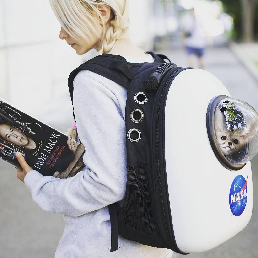 Космический Рюкзак для животных CosmoPet NASA. Рюкзак-переноска с иллюминатором для кошек и маленьких собак, Белый
Космический Рюкзак для животных CosmoPet NASA. Рюкзак-переноска с иллюминатором для кошек и маленьких собак, Белый
