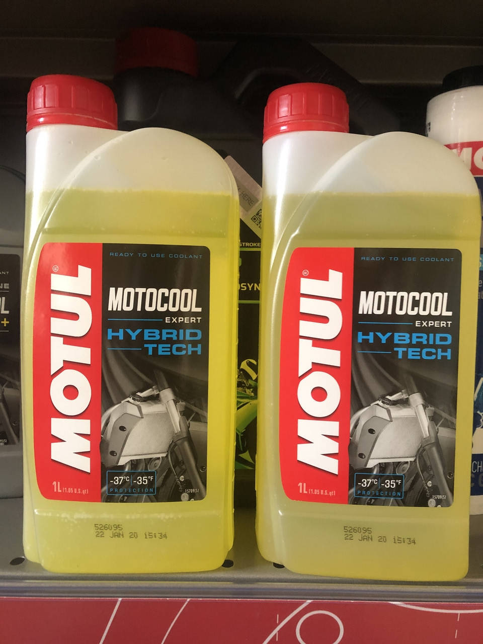 Антифриз для мотоциклов желтый, охлаждающая жидкость Motul MOTOCOOL EXPERT -37°C (1L)
Антифриз для мотоциклов желтый, охлаждающая жидкость Motul MOTOCOOL EXPERT -37°C (1L)